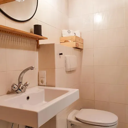 Daire Alpenflair Mit Balkon - Inkl Parkplatz #6 İnnsbruck