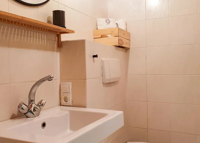 Apartamento Alpenflair Mit Balkon - Inkl Parkplatz #6 Innsbruck